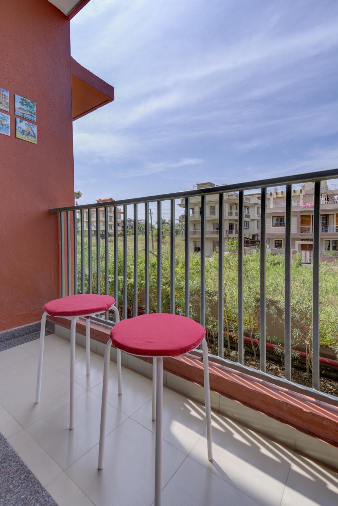 Ferienwohnung Luxe 2Bhk 10Min From Goi Airport With Pool Access Dabolim Exterior foto